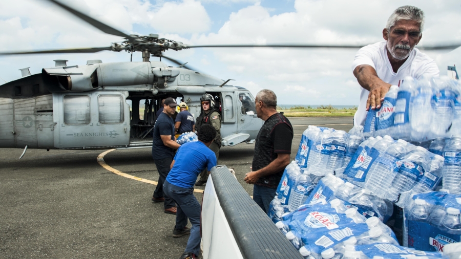 US Military Delivers Good Directly in Puerto Rico as Local Government Falls Short