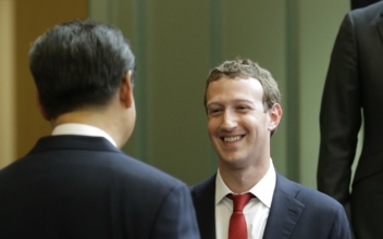 Facebook Censoring Itself to Break Into Chinese Market, Insiders Say