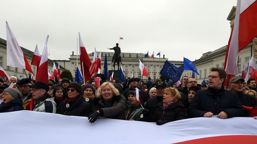 New Polish Law Restricts Demonstration Rights