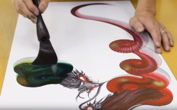 This is how you paint a Chinese dragon, draw the head and finish the body in one stroke