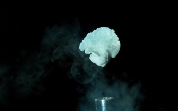 This is not a rocket – this is popping popcorn at 30,000 frames per second
