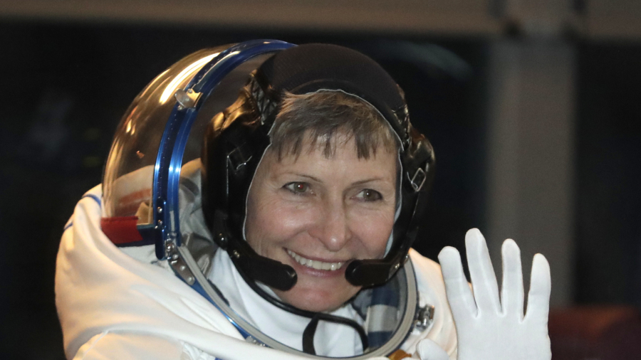 Oldest female astronaut sets spacewalk record