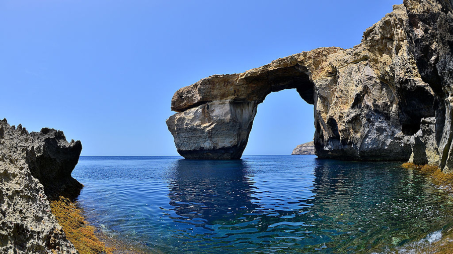 Iconic Azure Window rock arch in Malta collapses