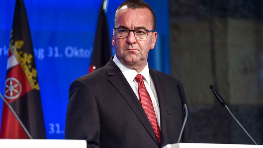German Defense Minister Calls on China to Cease Recruiting Former Military Pilots