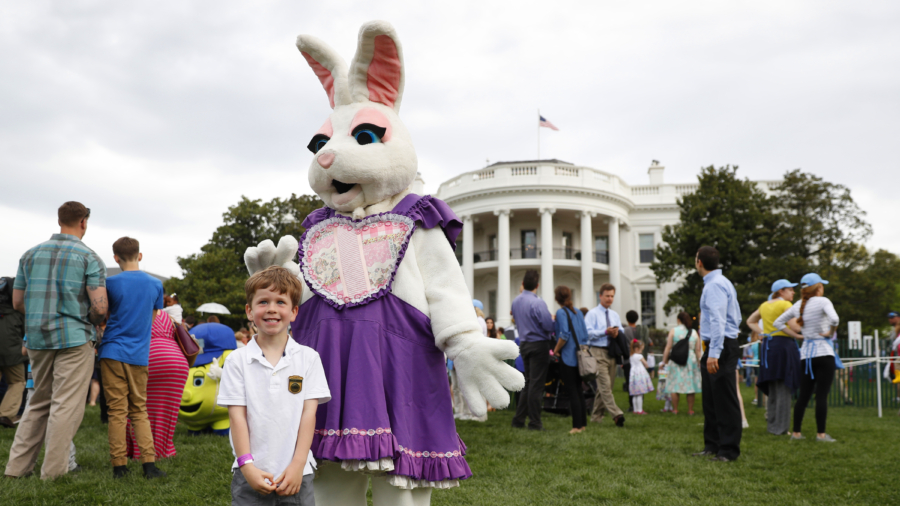 21,000 attend White House Easter Egg roll