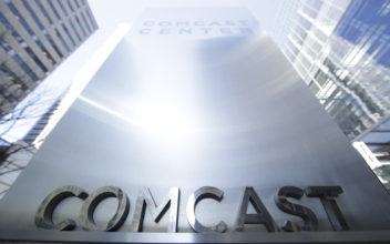 Comcast to sell cellphone plans on Verizon’s network