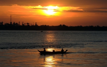 Latest destination for beachgoers: Cambodia
