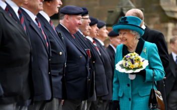 Queen Elizabeth visits every cathedral in UK for Maundy Thursday