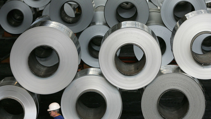 Trump wants to decrease dependence on foreign aluminum