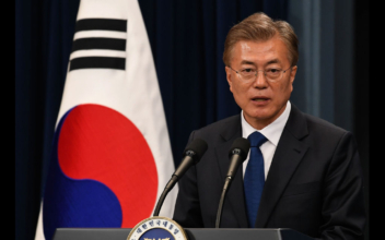 SKorean president to close old coal-fired power plants to mitigate air pollution