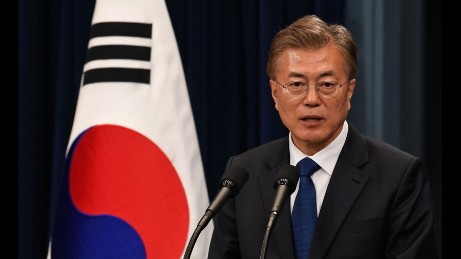 SKorean president to close old coal-fired power plants to mitigate air pollution