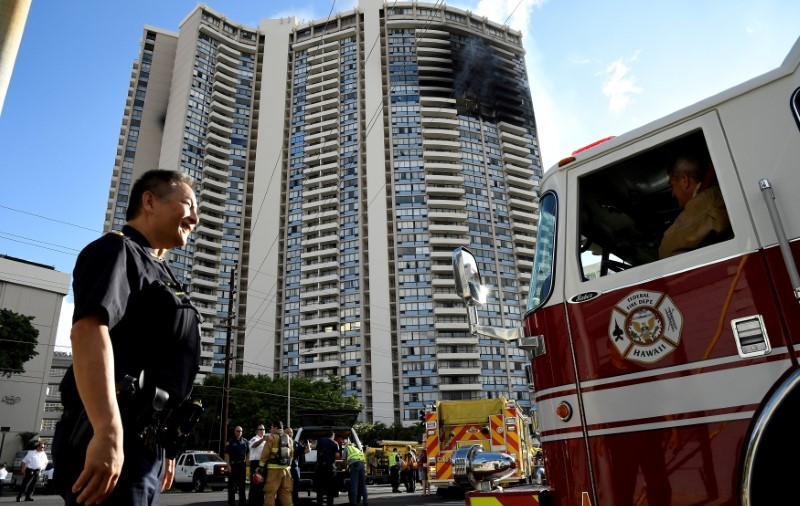 Honolulu tower blaze kills three, including mother and son
