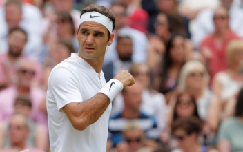 Federer qualifies for ATP Finals for record 15th time
