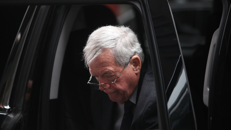 Ex-House speaker Dennis Hastert released from federal prison to halfway house