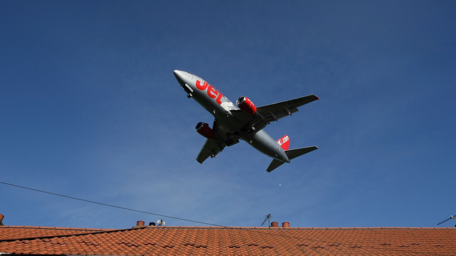 Terrified passenger sends husband last goodbye as jet plummets for emergency landing