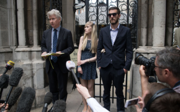 Charlie Gard’s parents make final plea to bring terminally ill infant to US for treatment