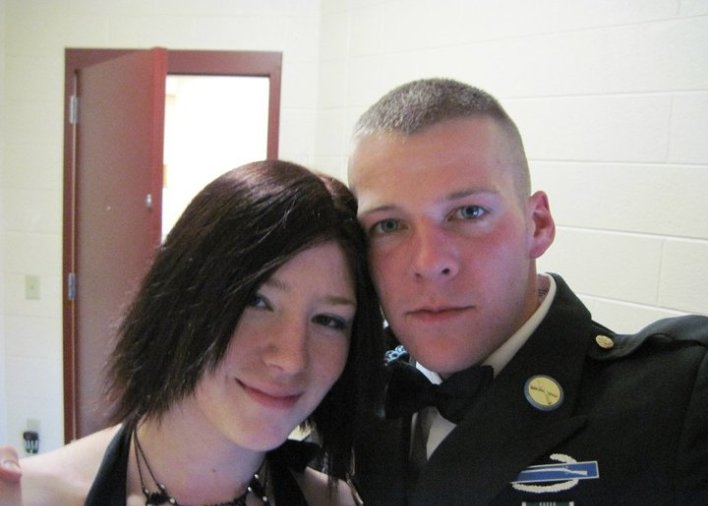 Soldier accused of shooting wife and state trooper gives up to police