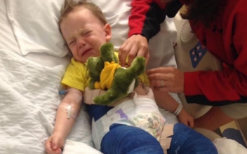 Mother warns others after 3-year-old is injured at trampoline park