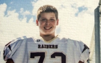 Florida high school football player dies after practice