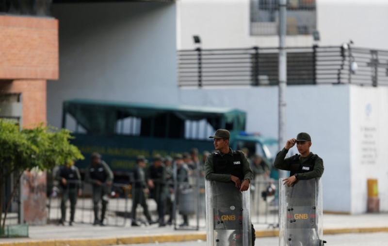 Venezuelan chief prosecutor’s office blocked by security forces