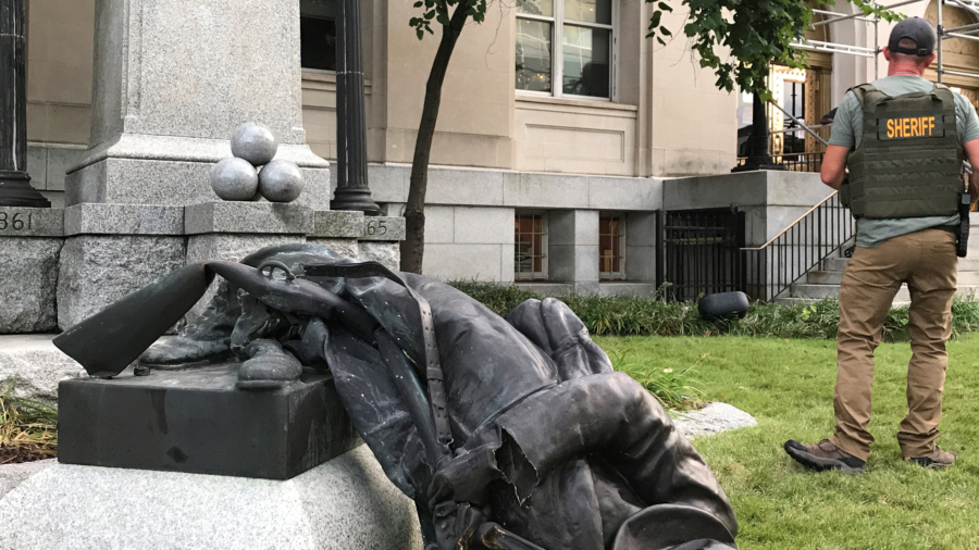 Vandals Who Toppled Confederate Statue in Durham Will Face Charges, Sheriff Says