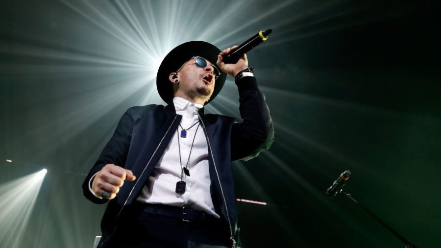 Carpool Karaoke May Not Release Episode With Linkin Park’s Chester Bennington