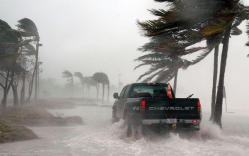 Key West Base Evacuates 5,000 as Irma Aims at Florida