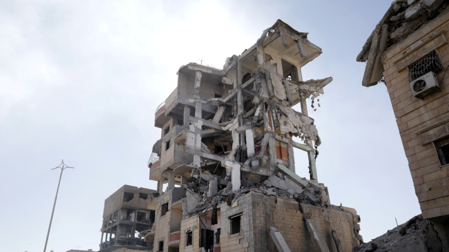 Debris and Dust: Raqqa ‘Sacrificed’ to Defeat ISIS