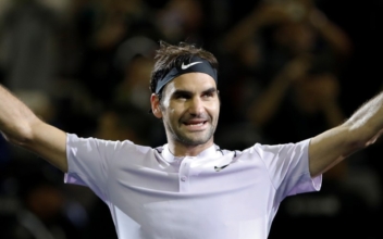 Federer Brushes Aside Nadal to Win Shanghai Masters