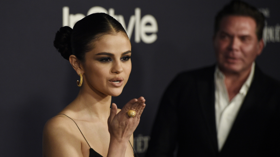 Selena Gomez Scared of ‘Terrible, Dangerous’ Social Media
