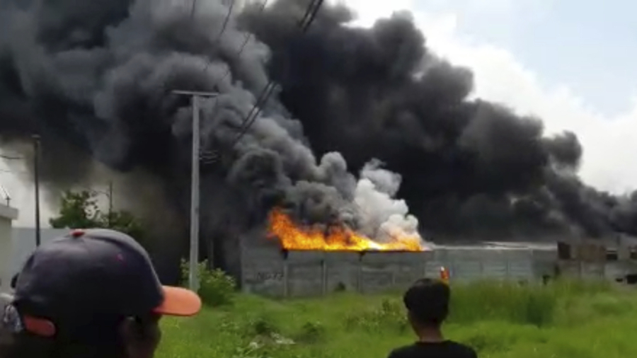 Explosion, Inferno at Indonesia Fireworks Factory Kills 47