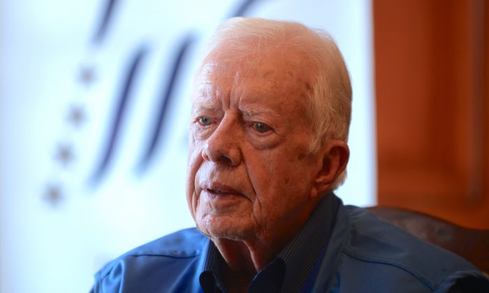 Former President Jimmy Carter Has Surgery for Broken Hip