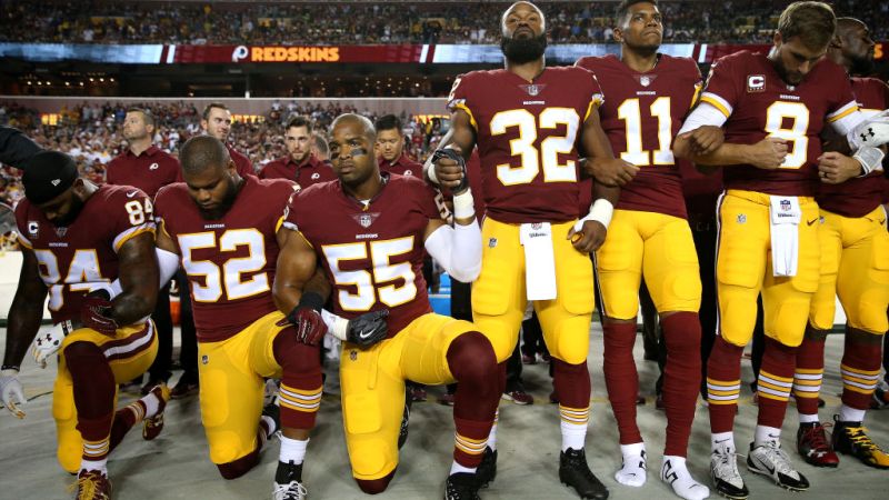 Wisconsin Governor Tells NFL Players to Stop Anthem Protests