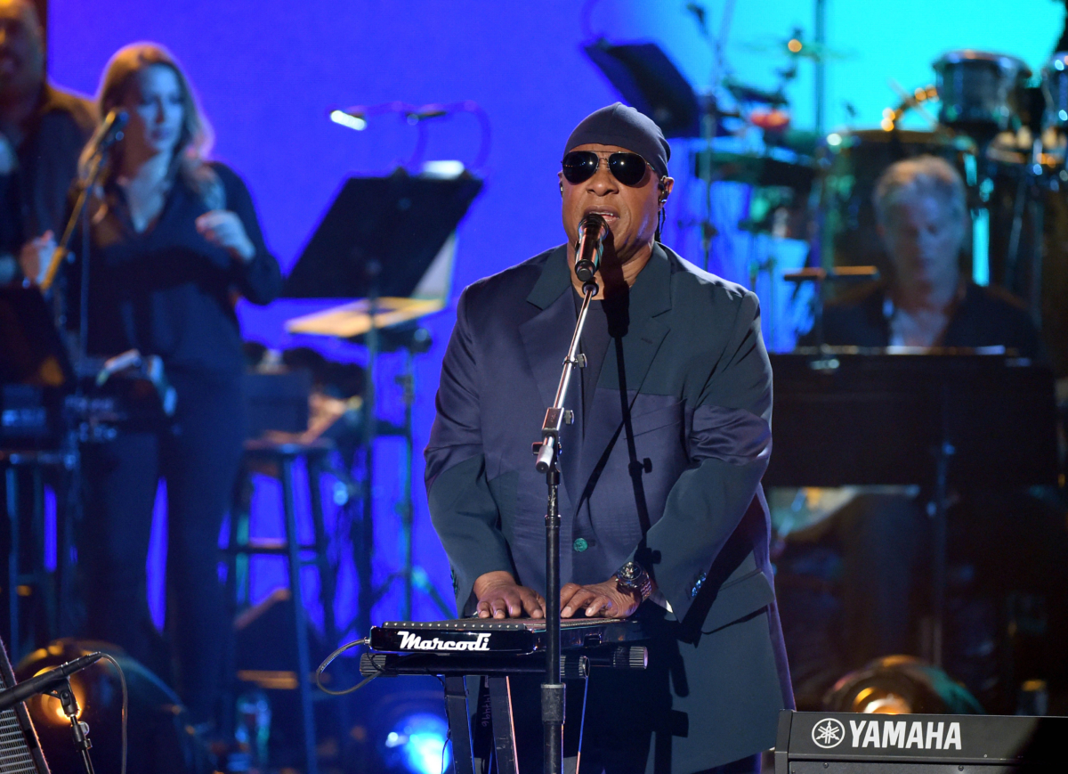 Stevie Wonder performs onstage during 'One Voice: Somos Live! A Concert For Disaster Relief' at the Universal Studios Lot on October 14, 2017 in Los Angeles, California. (Kevin Winter/One Voice: Somos Live!/Getty Images)