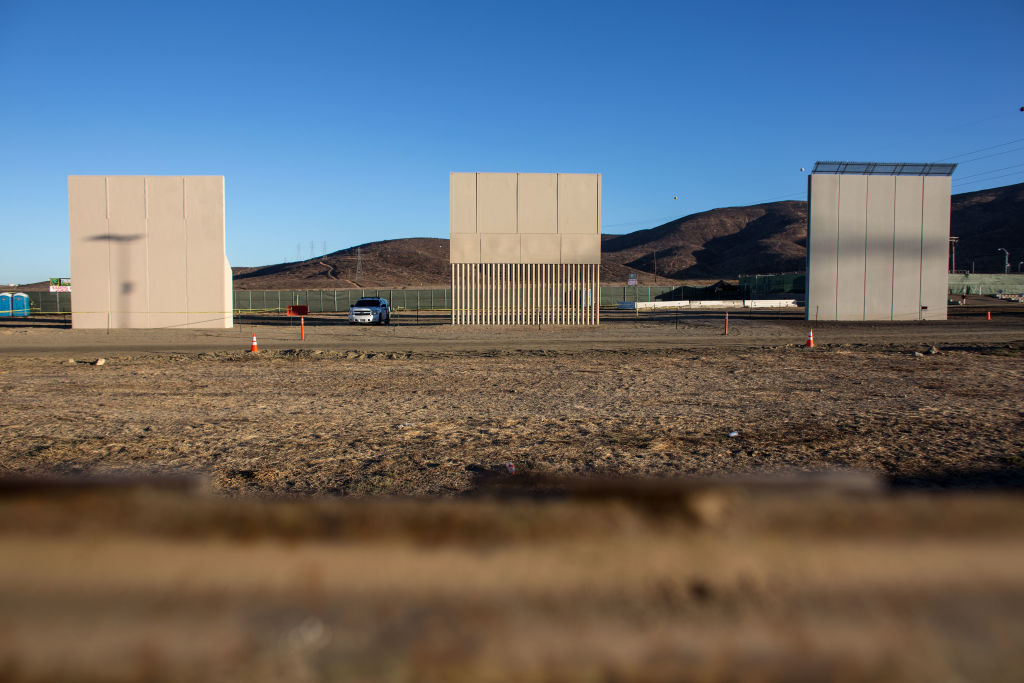US Demolishes Border Wall Prototypes to Make Way for Wall Construction ...