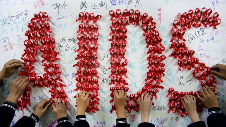 In China, A Successful AIDS Lawsuit Stands in Contrast to the State’s Treatment of AIDS Patients