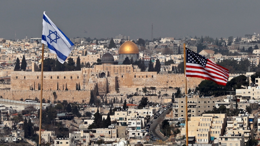Over 10 Countries Consider Following US Lead by Moving Embassy to Jerusalem