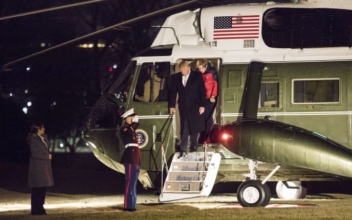Trump Visits Pentagon Amid Government Shutdown Threat