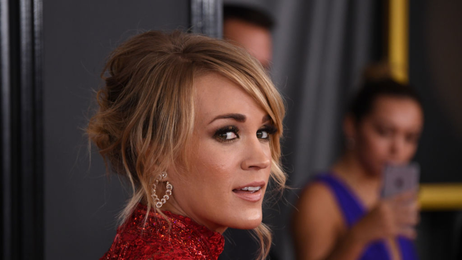 Carrie Underwood Selling Mansion Where She Suffered ‘Freak Accident’