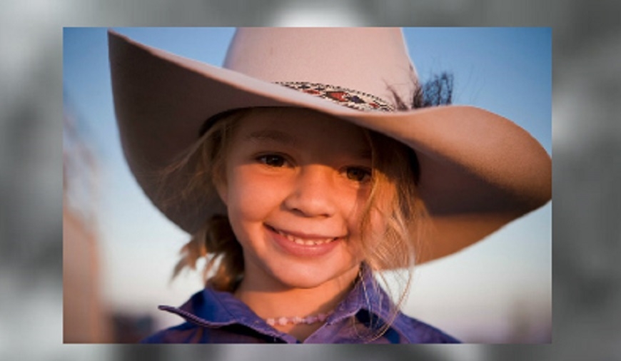 Girl Who Was Face of Akubra Takes Own Life After Bullying