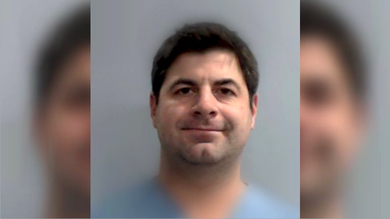Kentucky Doctor Arrested for Allegedly Showing Up Drunk for Surgery