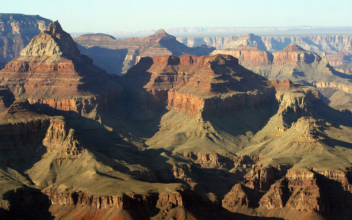 Search at Grand Canyon Turns up Remains of Another Person