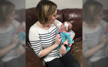 Woman Donates Breast Milk to Mother in Need After Her Newborn Dies