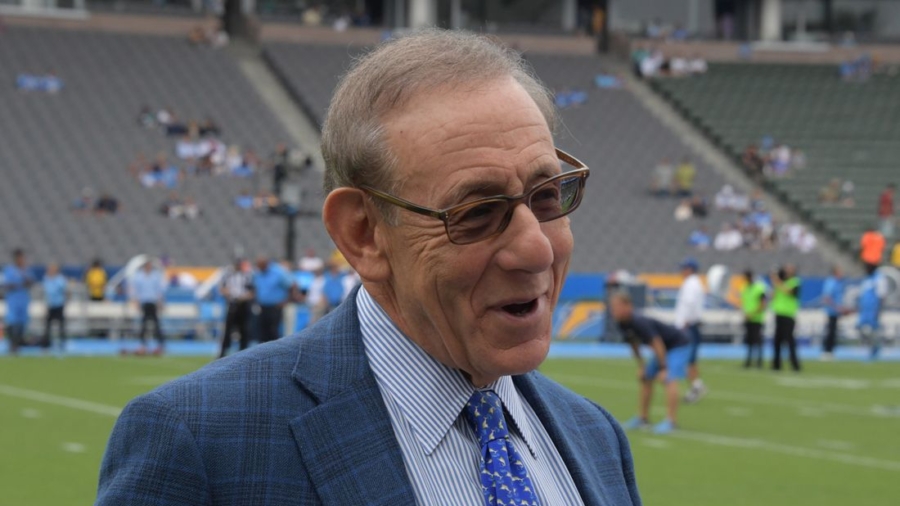 Dolphins Owner on Anthem: ‘All of Our Players Will Be Standing’