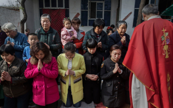 Persecuted Chinese Christians Receive Asylum in Central Europe