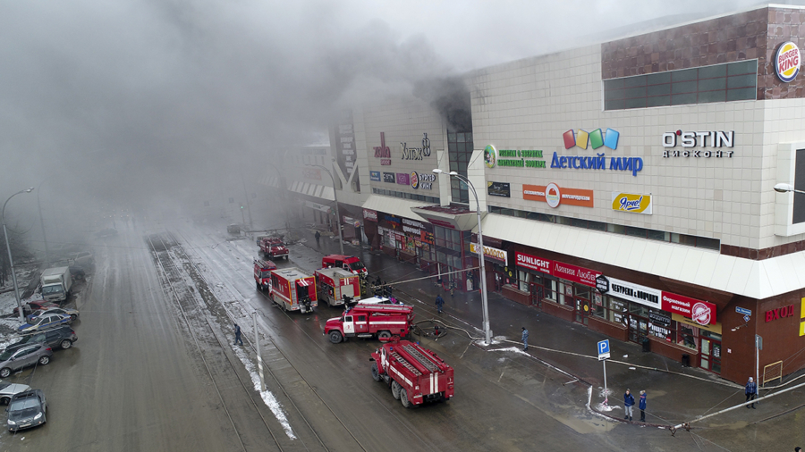37 Dead, 69 Missing in Russian Shopping Center Fire, Many of Them Children