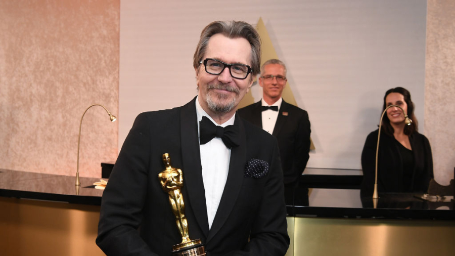 Gary Oldman Wins Best Actor Oscar for ‘Darkest Hour’