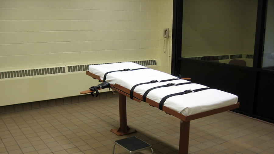 Federal Government to Resume Capital Punishment, Starting With Executions of Five Murderers