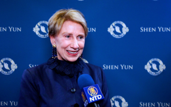 Former US Ambassador to Finland ‘Thrilled’ to See Shen Yun