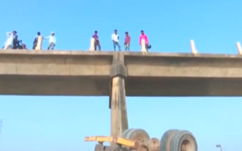 21 Killed in India As Truck Carrying Marriage Party Falls Off Bridge